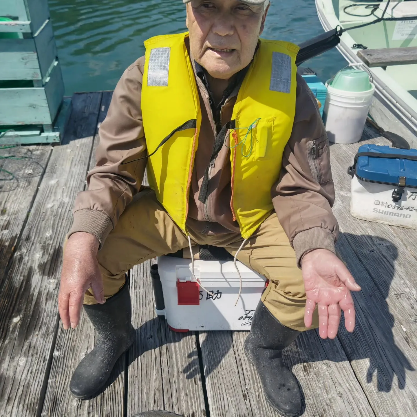 昨日は爆風の中でしたが、今期の初チヌが