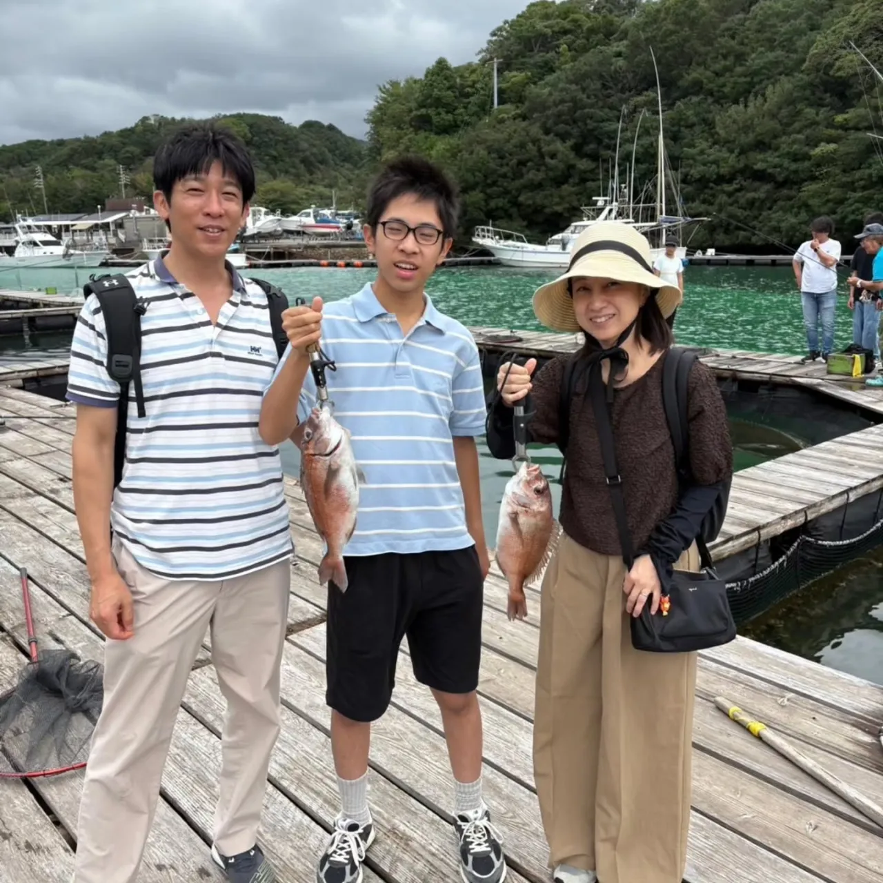 予報では９時頃には晴れて来る